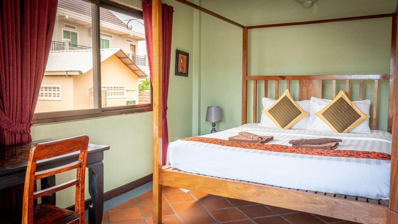 Den Hotel Totonou シェムリアップ エクステリア 写真