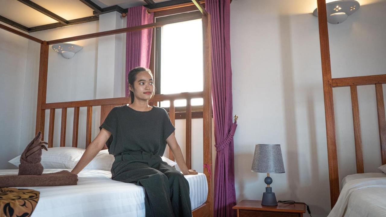 Den Hotel Totonou シェムリアップ エクステリア 写真